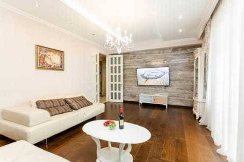 Communal lounge/ TV room, Seating area