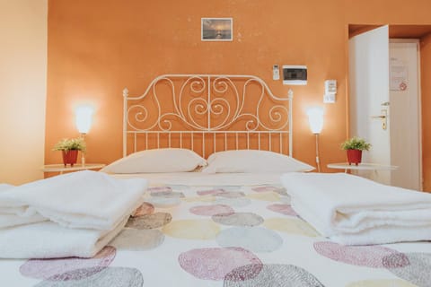 Color22 Apartment in Bari