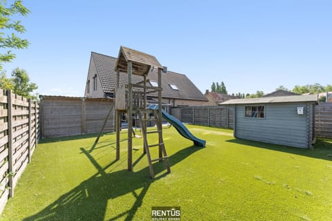 Children play ground, Garden