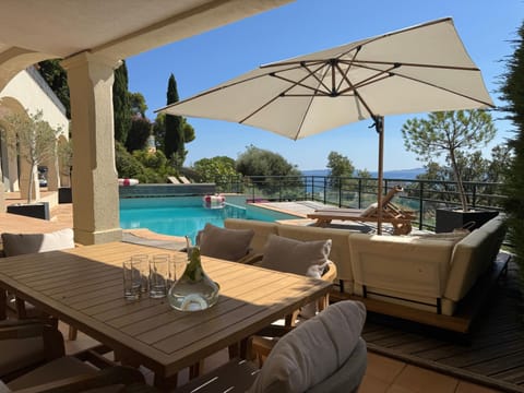 Property building, Patio, Day, Natural landscape, View (from property/room), Balcony/Terrace, Balcony/Terrace, Living room, Seating area, Dining area, Pool view, Swimming pool, sunbed