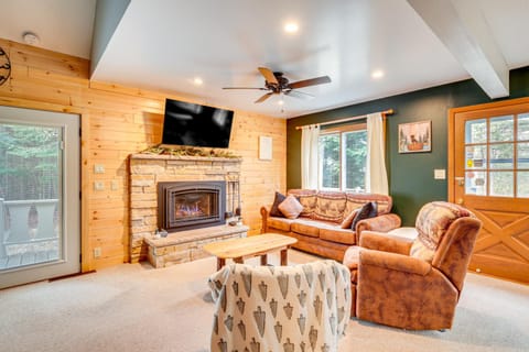 Boat, Paddle, UTV and More Getaway in Saint Germain House in St Germain