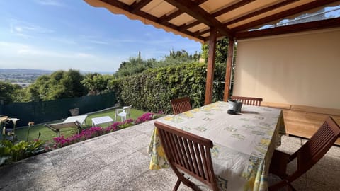 Garden, Landmark view, Sea view