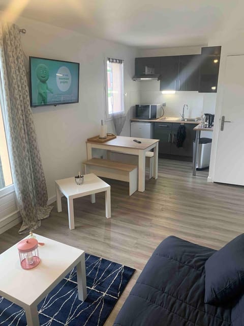 Studio proche mer avec jardin Apartment in Normandy