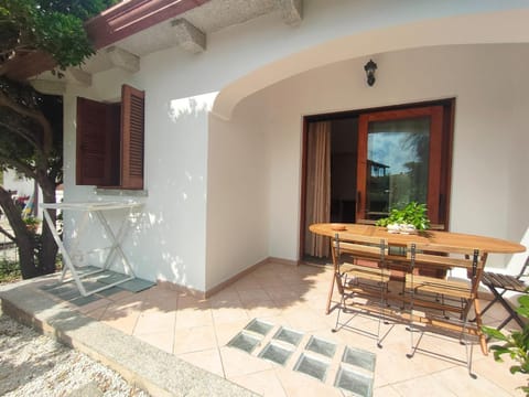 Casa di Zia Rosy Apartment in San Teodoro