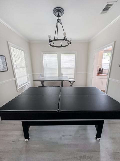 Game Room, Table tennis