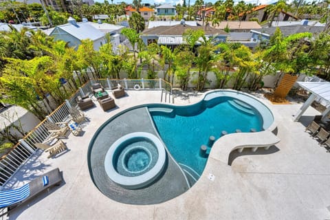 Beach Fanta Sea - 149 House in Lido Key