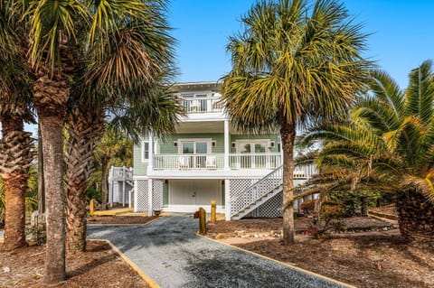 Deja Blue House in Bald Head Island
