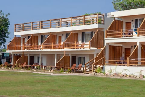Pelican Beach Resorts Dangriga Hotel in Stann Creek District