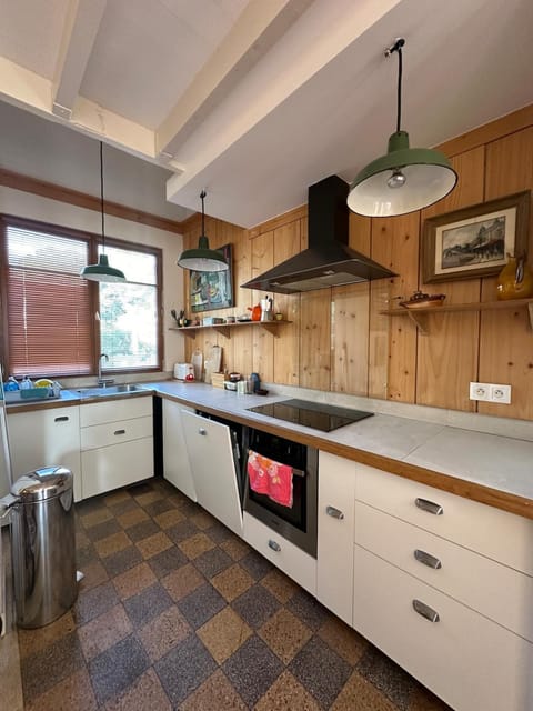 Studio-type loft au cœur de Roquebrune Apartment in Roquebrune-Cap-Martin