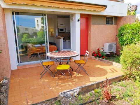Garden, Balcony/Terrace