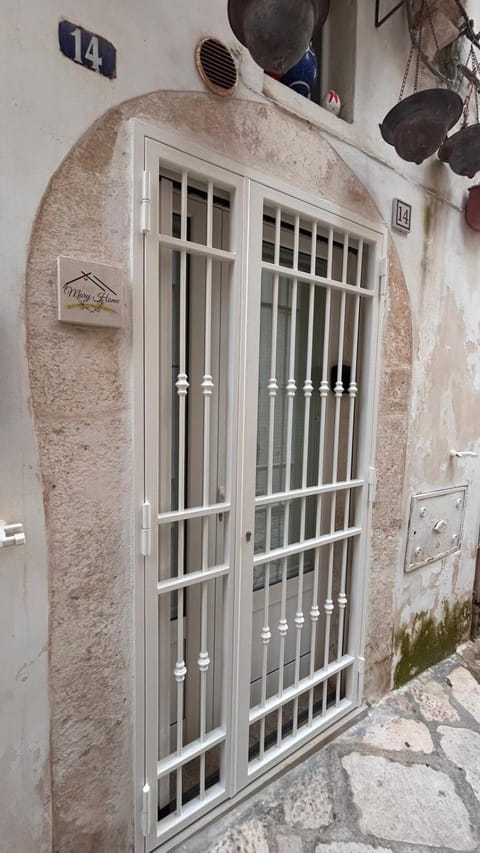Mary Home Apartment in Martina Franca