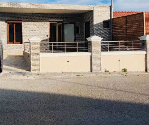 Koutsoukelis-house House in Corfu, Greece