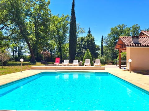 Spring, Day, Natural landscape, Garden, Garden view, Pool view, Swimming pool, sunbed