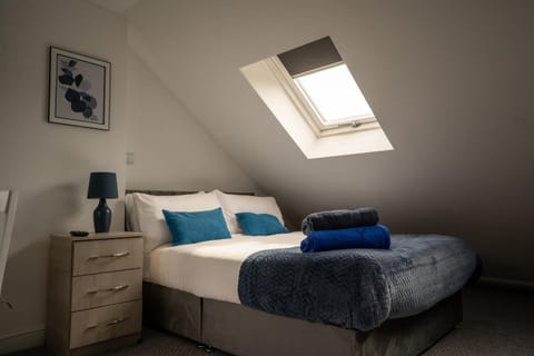 Beckbury House close to the City, 7 mins from QE and Royal Othopedic Hospital, Bham University Hostel in Birmingham