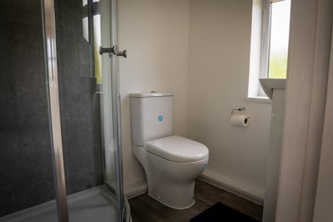 Beckbury House close to the City, 7 mins from QE and Royal Othopedic Hospital, Bham University Hostel in Birmingham