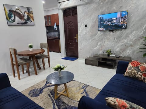 TV and multimedia, Dining area