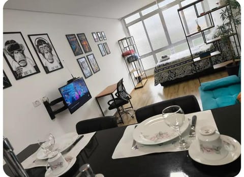Living room, Seating area, Dining area, Evening entertainment