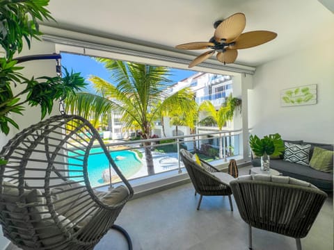 Day, Pool view, Swimming pool