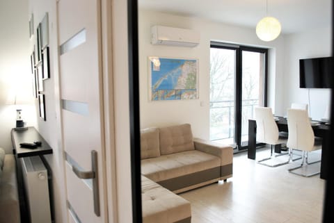 Living room, Seating area, Dining area, Area and facilities