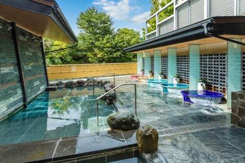 Open Air Bath