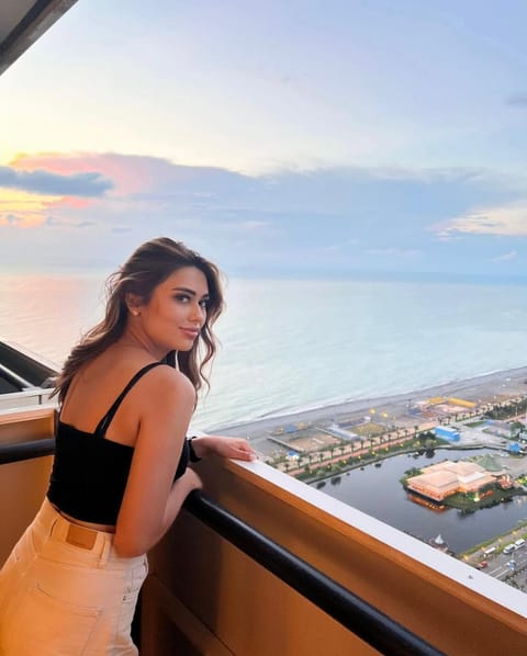 Nearby landmark, Day, People, Natural landscape, Bird's eye view, View (from property/room), Balcony/Terrace, City view, Sea view, group of guests