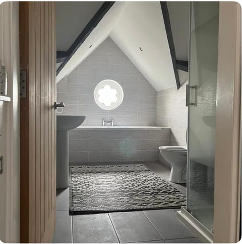 Hidden Hideaway by the Beach Apartment in Rhyl