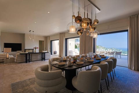 Villa Celina - Sea view Villa in Grimaud