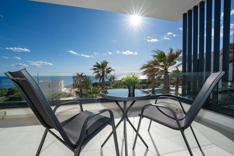 Balcony/Terrace, Balcony/Terrace