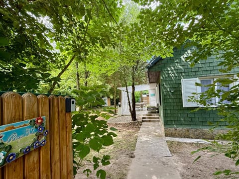 Property building, Garden, Street view