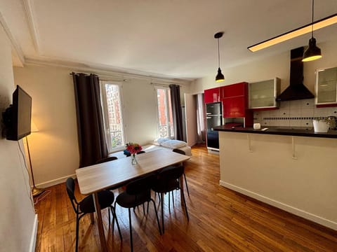 Appartement Commerce Tour Eiffel Apartment in Paris