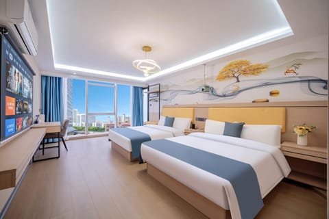Bed, TV and multimedia, Photo of the whole room, Bedroom