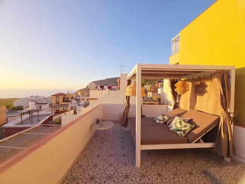 Balcony/Terrace, City view, Sea view