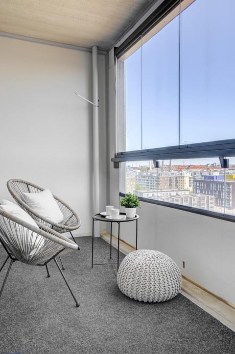 View (from property/room), Balcony/Terrace, Seating area