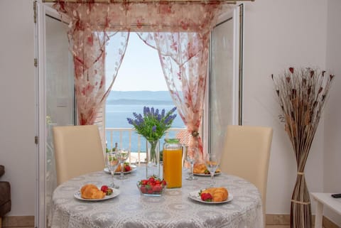 Apartment Ariana Apartment in Bol