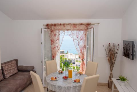 Apartment Ariana Apartment in Bol