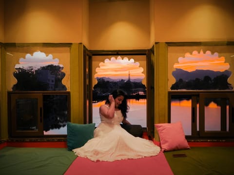 View (from property/room), Seating area, Lake view