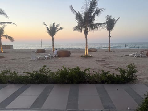 Luxe Private Beach Apartment Residence Apartment in Al Sharjah