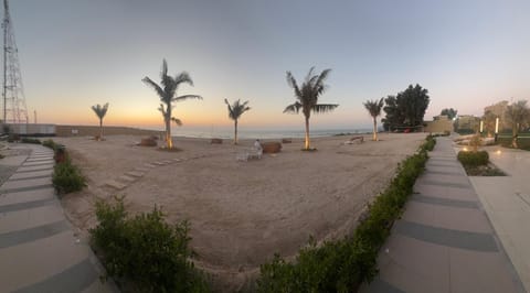 Luxe Private Beach Apartment Residence Apartment in Al Sharjah