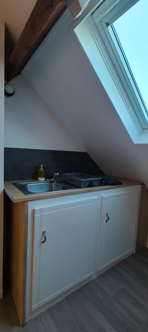 confort et tranquillité à Fougères - studio tout équipé Apartment in Fougères