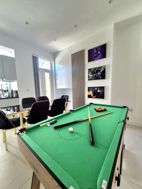 Billiard