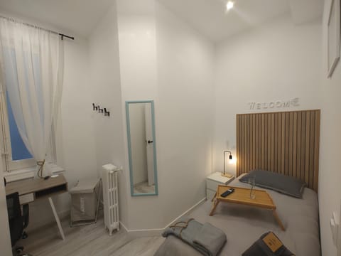 Berlín habitación con comodidad y zonas compartidas Gran Vía-Madrid Temporal SBE1010 Apartment in Centro