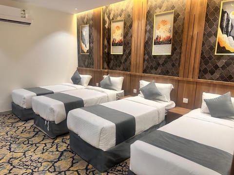 Bed, Living room, Bedroom, air conditioner