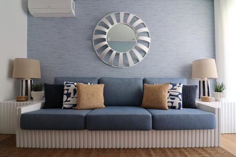 Living room, air conditioner