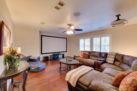 7 Mi to Lewisville Lake Spacious Denton Home House in Lake Lewisville