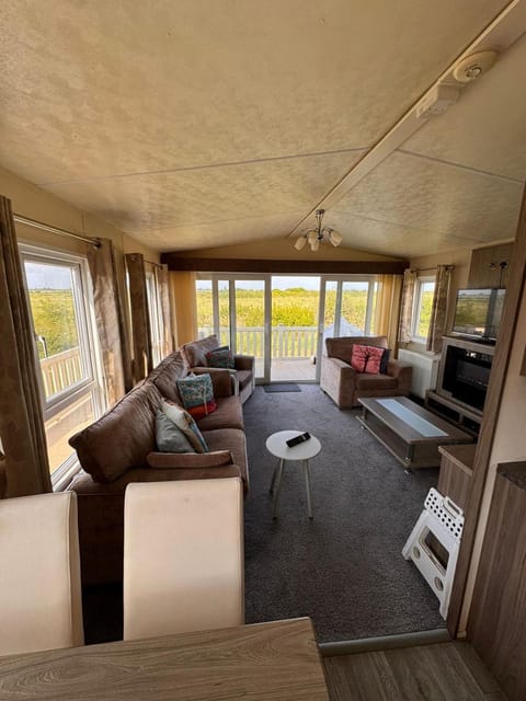 Verb View 6 Berth Caravan St Osyth Clacton-On-Sea House in Clacton-on-Sea