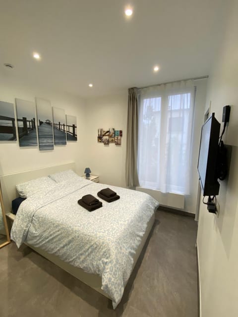 Studio à cote du parc des expositions porte de Versailles, proche metro Apartment in Vanves