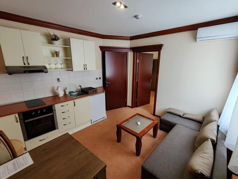 Apartman centar za do 4 osobe Apartment in Novi Sad