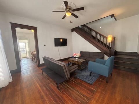 TV and multimedia, Living room, Other, Seating area