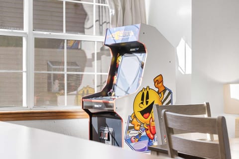 Scenic Lakeview - Stay for 5 House in Indian Point