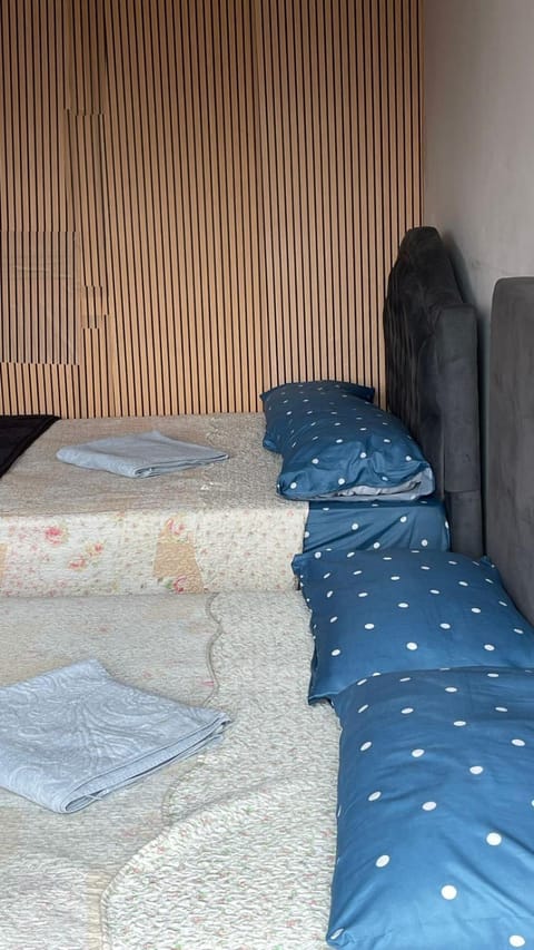 Property building, Bed, Photo of the whole room, Bedroom